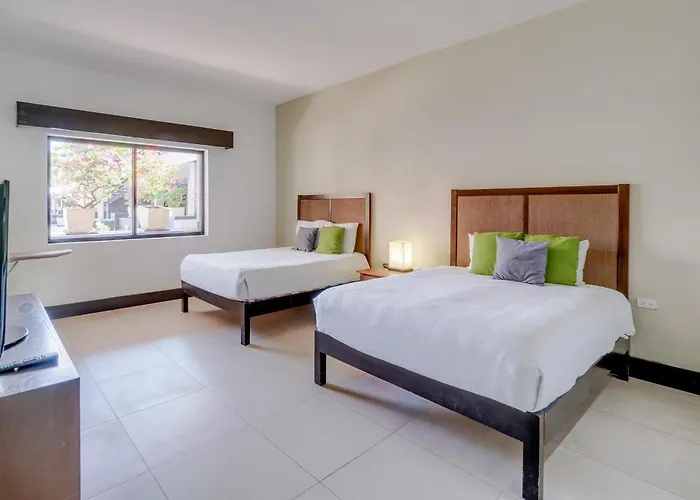 Aldea Thai Tropical Oasis Steps To The Playa del Carmen